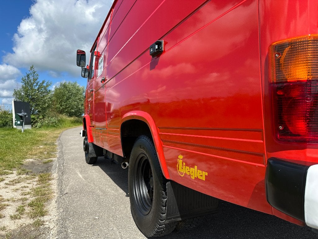 Mercedes 508 Gesloten bestelwagen 28.000km! Roest vrij!, foto 10