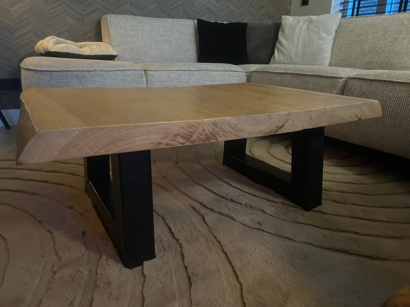 Robuuste salontafel, Ophalen, 100 tot 150 cm, Eikenhout, 50 tot 100 cm