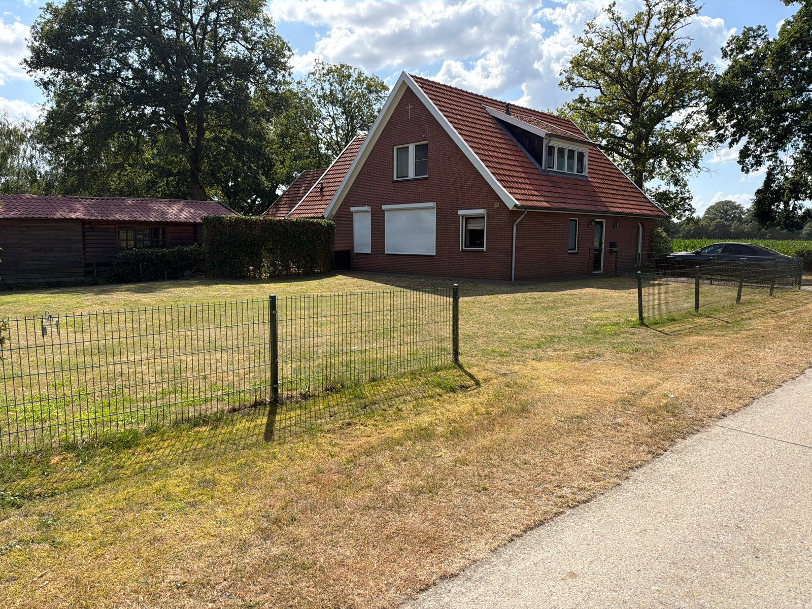 Dubbelspaaks hekwerk 25meter., Ophalen