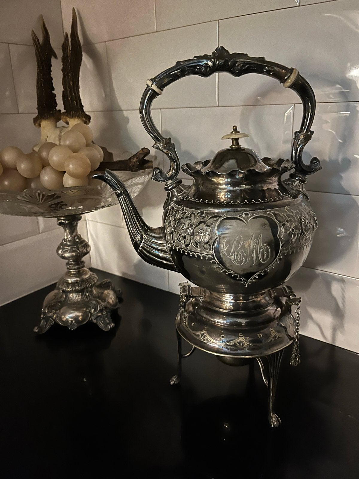 Antieke verzilverde theeketel met  ,,2 augustus 1899, Antiek en Kunst, Ophalen of Verzenden