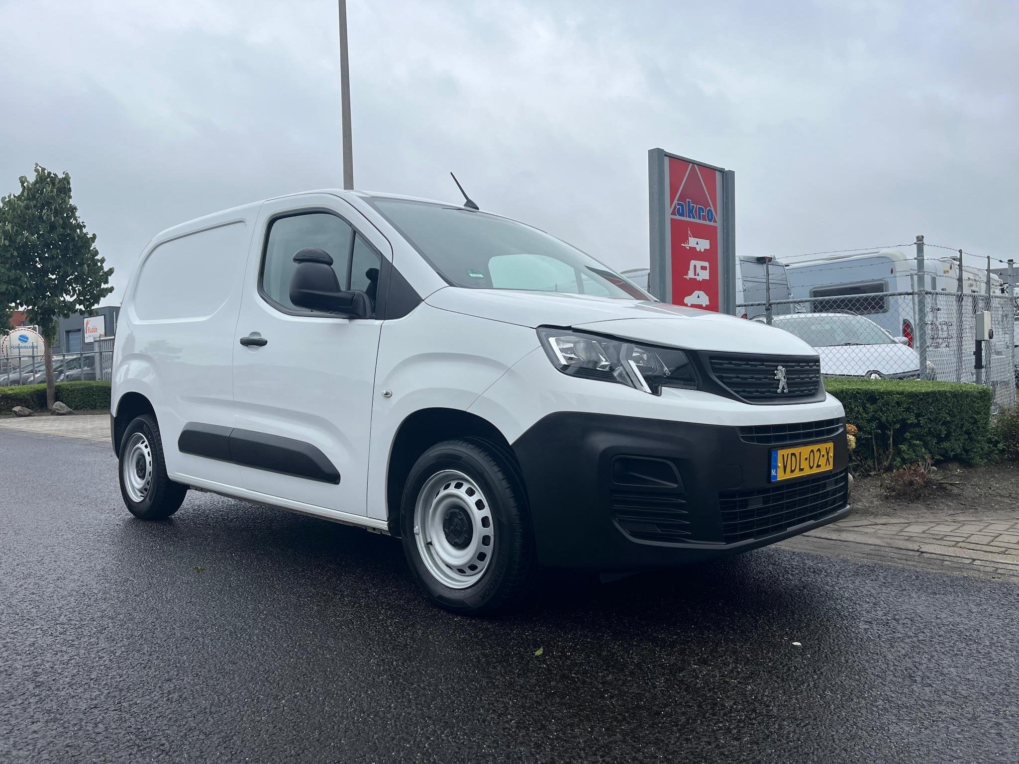 Peugeot Partner 1.5 BlueHDI Pro | Elek. Ramen | Bluetooth |, Voorwielaandrijving, Stof, Gebruikt, Origineel Nederlands