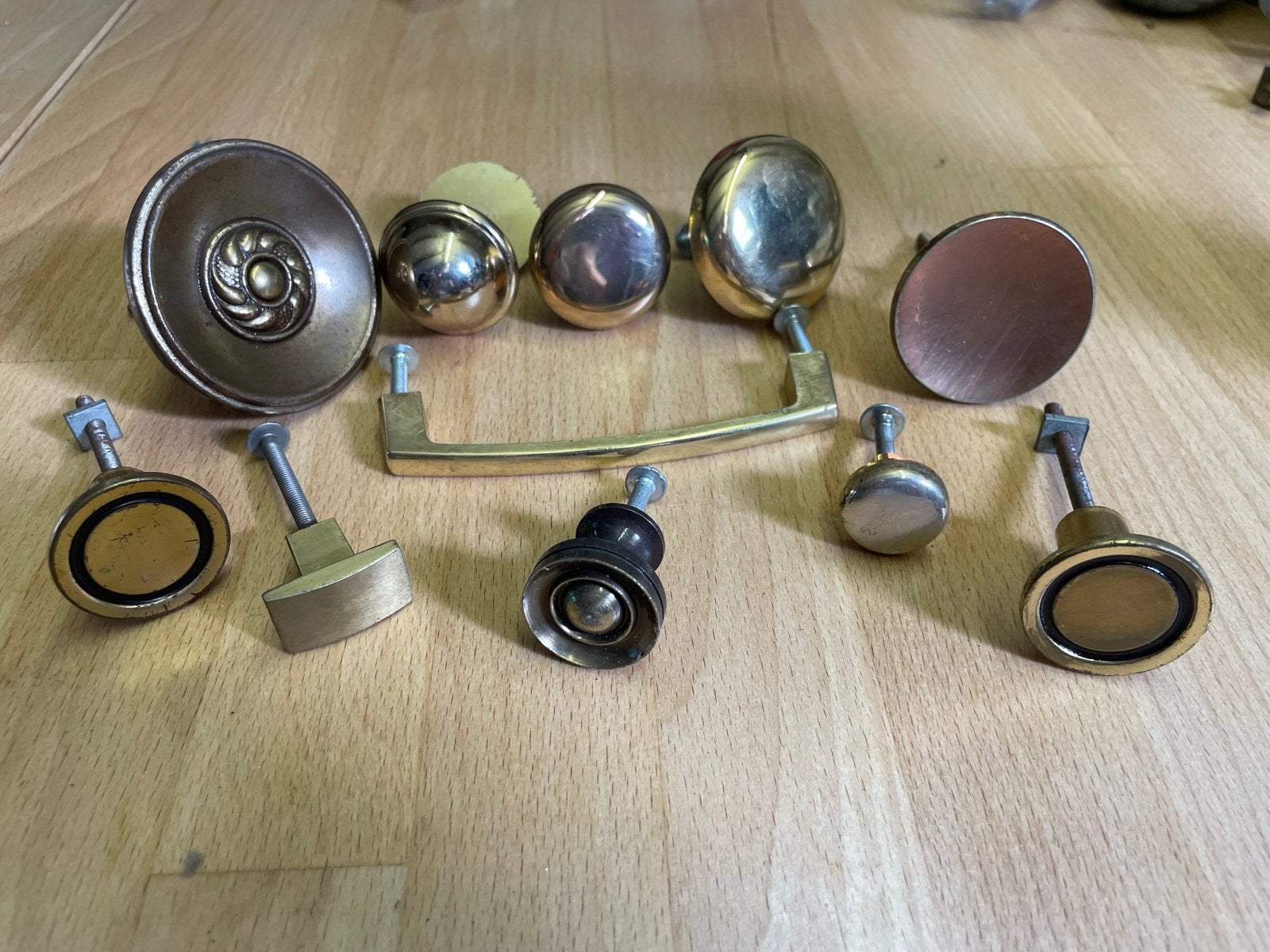 Diverse antieke vintage kastknoppen en grepen messing, Ophalen of Verzenden