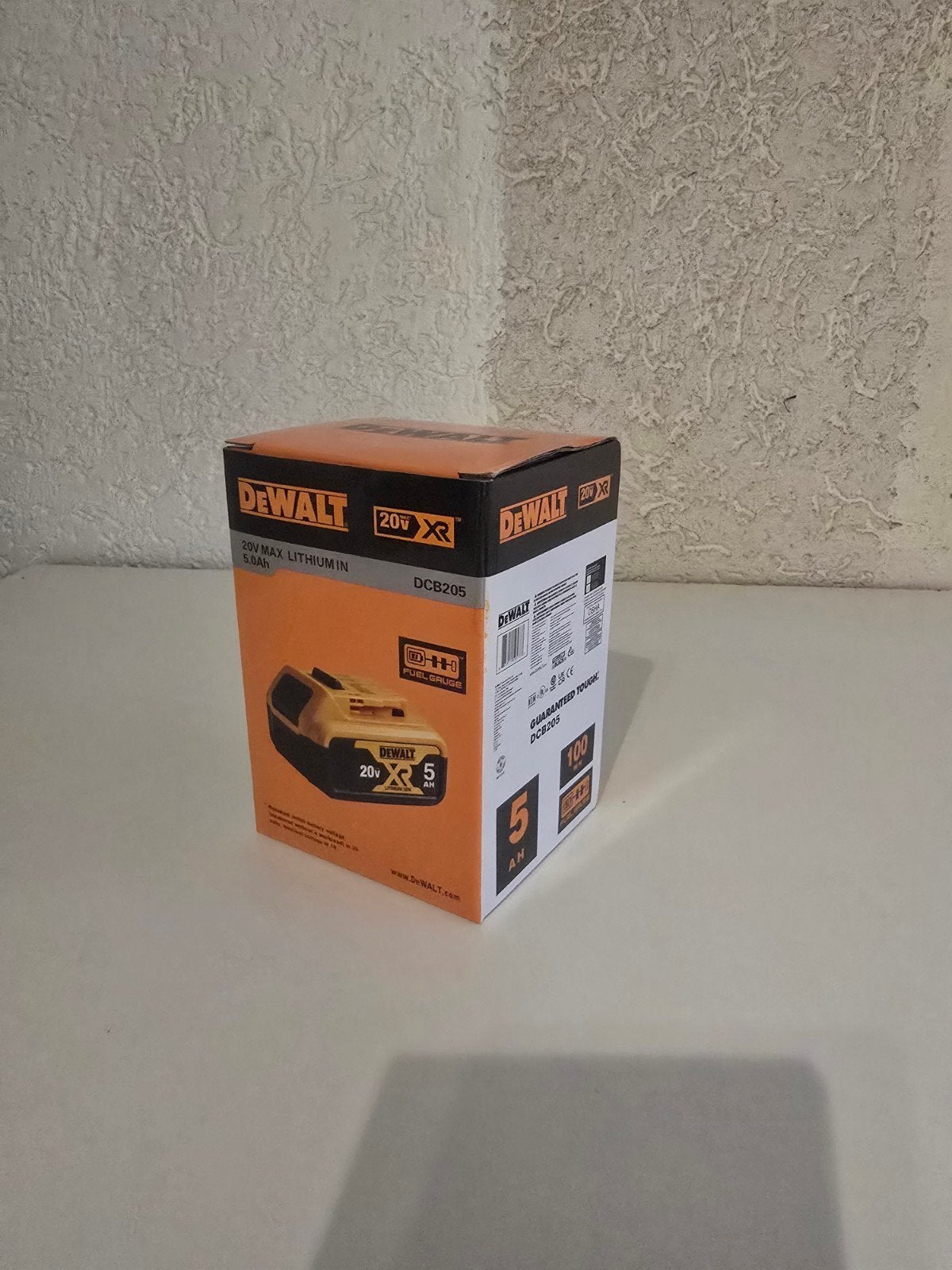 DeWalt 20V XR 5.0Ah Accu DCB205 - Nieuw in doos, Ophalen of Verzenden, Nieuw