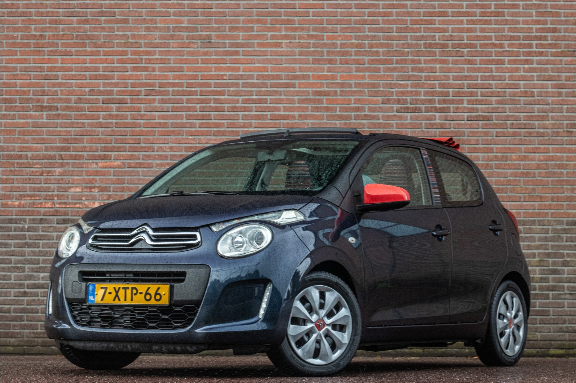 Citroën C1 1.0 e-VTi Airscape Feel, *RIJKLAAR* Origineel NL, Voorwielaandrijving, Euro 5, Stof, Gebruikt