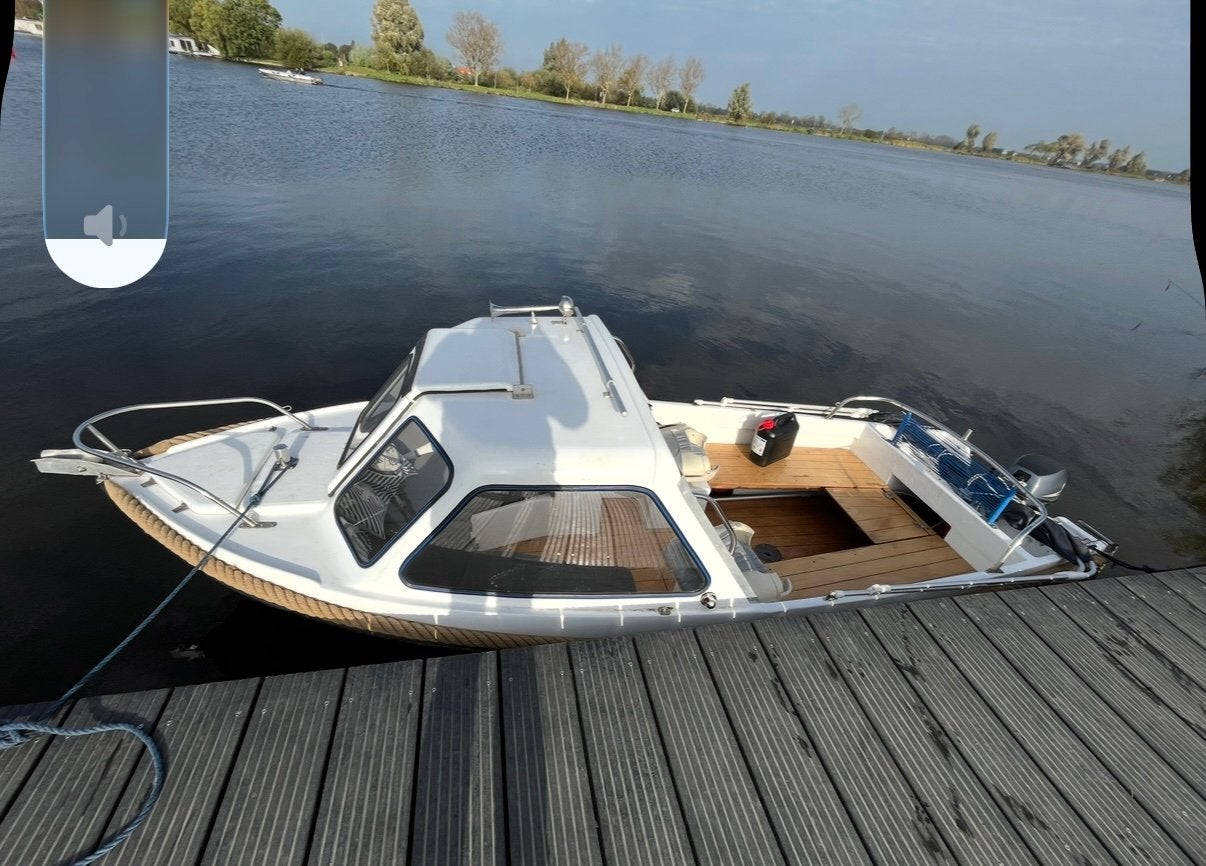 Ruime boot incl trailer!, Buitenboordmotor, Sloep, Zo goed als nieuw, Trailer