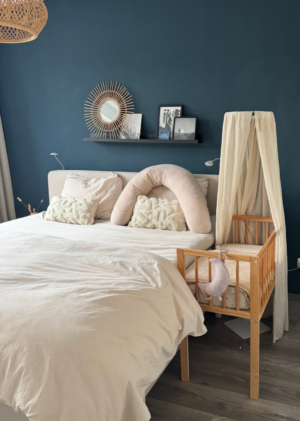 Co-sleeper / wieg aerosleep matras en nog een matras, Ophalen of Verzenden, Zo goed als nieuw, Eenpersoons, Hout