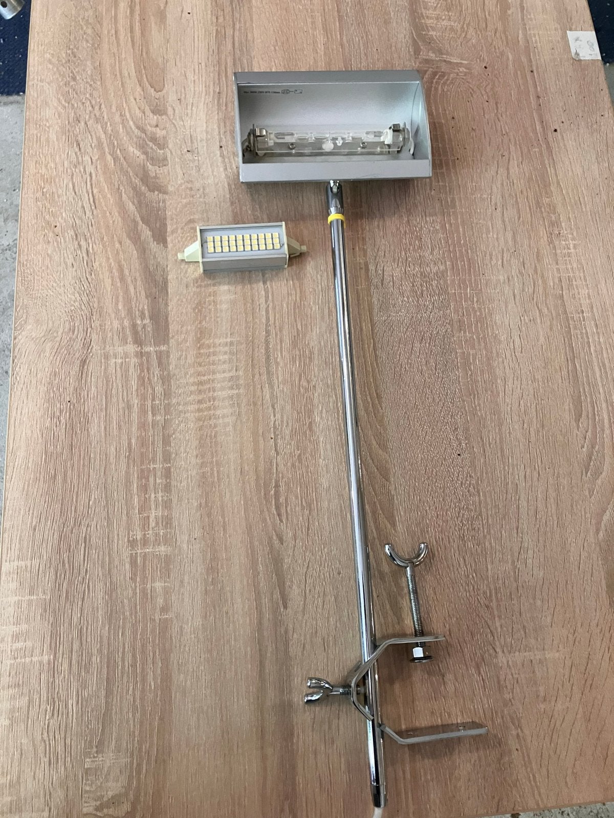 Pendelspot met LED lamp verstelbaar, Overige merken, Overige fittingen, Zo goed als nieuw, Zilver