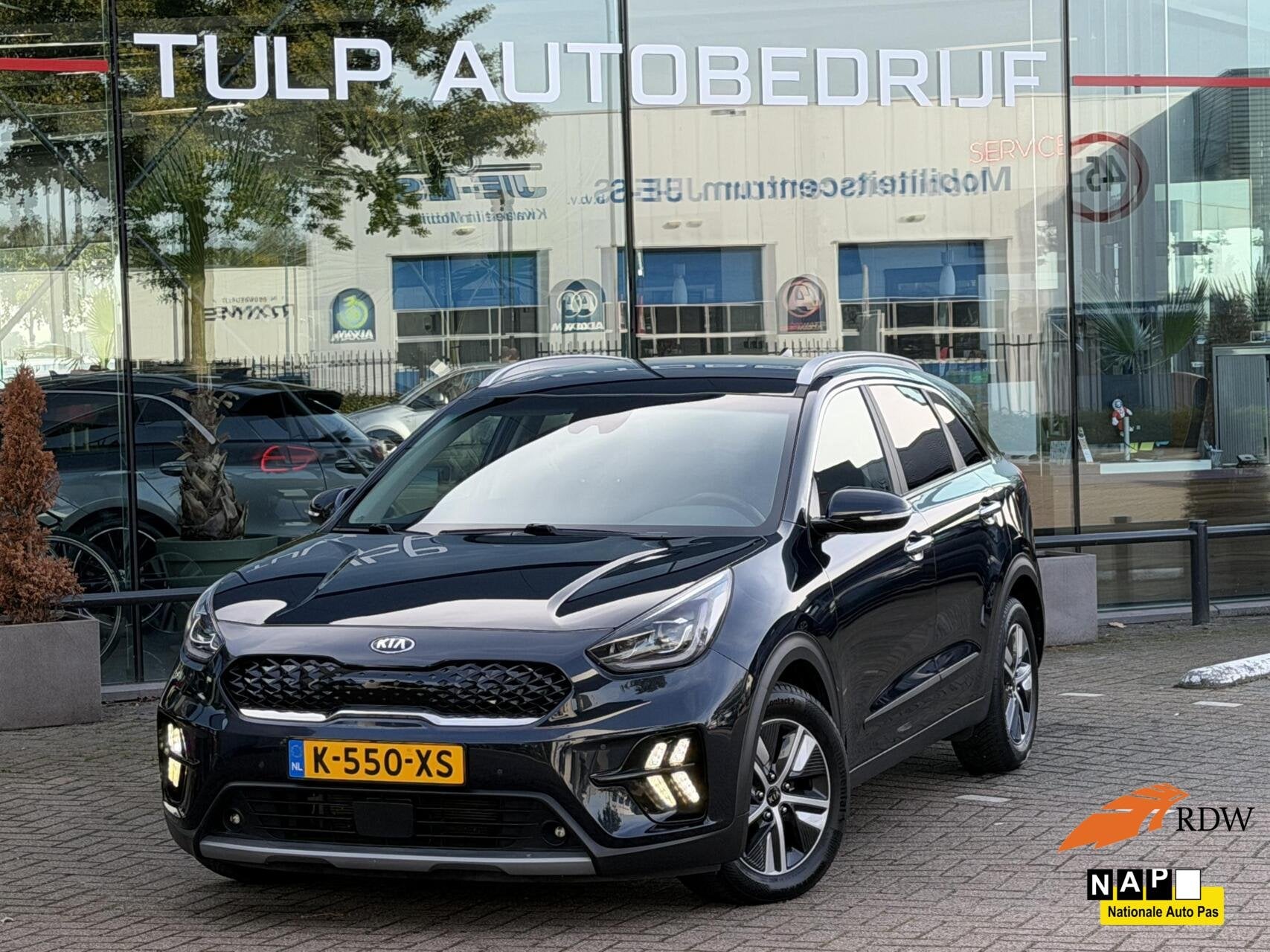 Kia Niro 1.6 GDi Hybrid DynamicPlusLine Leder LED PDC 2021, Dealer onderhouden, Gebruikt, Blauw, Adaptive Cruise Control