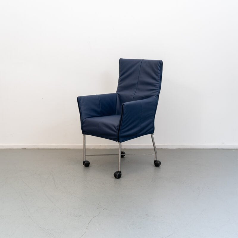 Montis Chaplin eetkamerstoelen kobaltblauw - verrijdbaar, Huis en Inrichting, Niet ingevuld, Zo goed als nieuw, Niet ingevuld