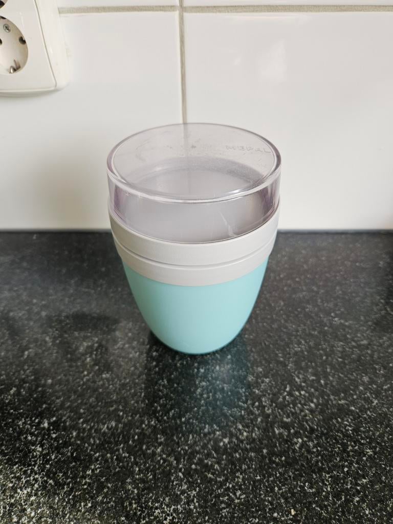 Mepal lunch yoghurtbeker, Ophalen of Verzenden, Gebruikt, Blauw, Beker of Kan