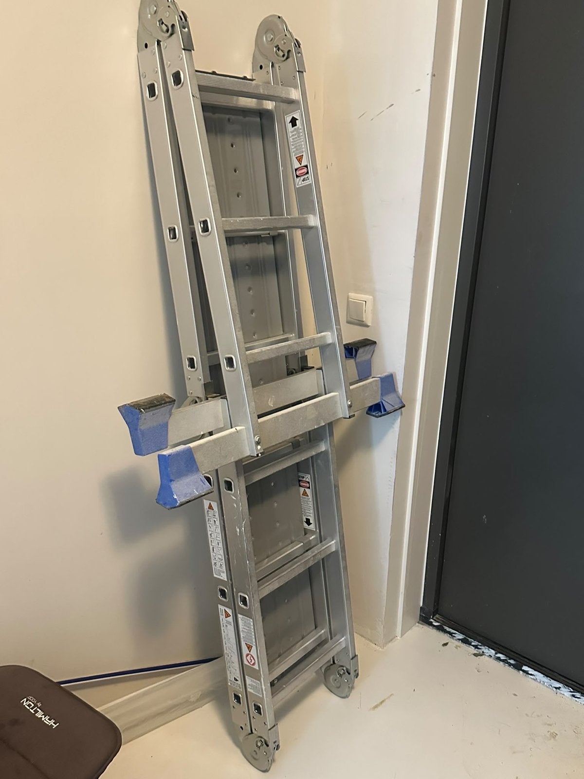 Multifunctionele ladder/werkbrug, uitschuifbaar tot 4 meter, Ophalen, Zo goed als nieuw, Ladder, Opvouwbaar of Inschuifbaar