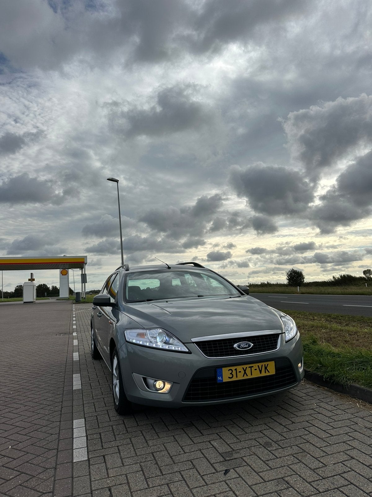 Ford Mondeo 1.6 16V 92KW Wagon 2008 Grijs, Auto's, 1596 cc, 125 pk, 4 cilinders, Mondeo
