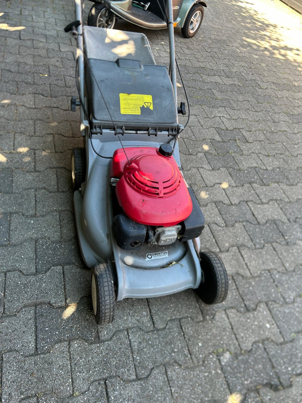 ‼️benzine grasmaaier  Honda hrb 475 hydrostatic ‼️, Tuin en Terras, Grasmaaiers, Ophalen, Zo goed als nieuw, Opvangzak