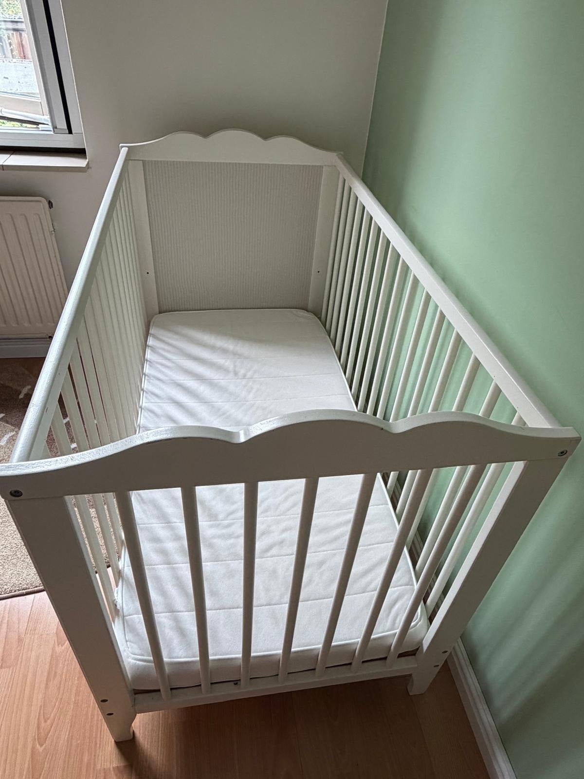 IKEA Ledikant Wit met Matras - Zo goed als nieuw, Ophalen, Zo goed als nieuw, Ledikant