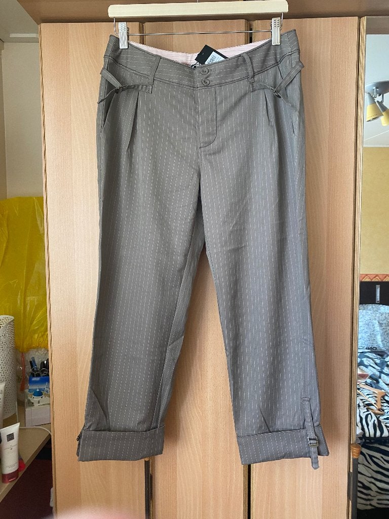 Nieuw lichtbruin met roze dunne strepen broek sps, Maat 38/40 (M), Bruin, Nieuw, Ophalen of Verzenden