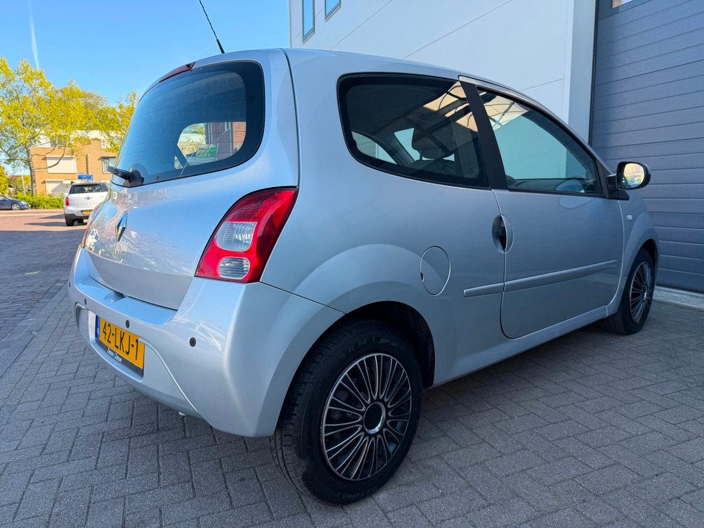 Renault Twingo 1.2-16V Dynamiqe/Automaat/Cruise-c/Airco/Pdc/, Twingo, Gebruikt, 31 €/maand, 4 cilinders
