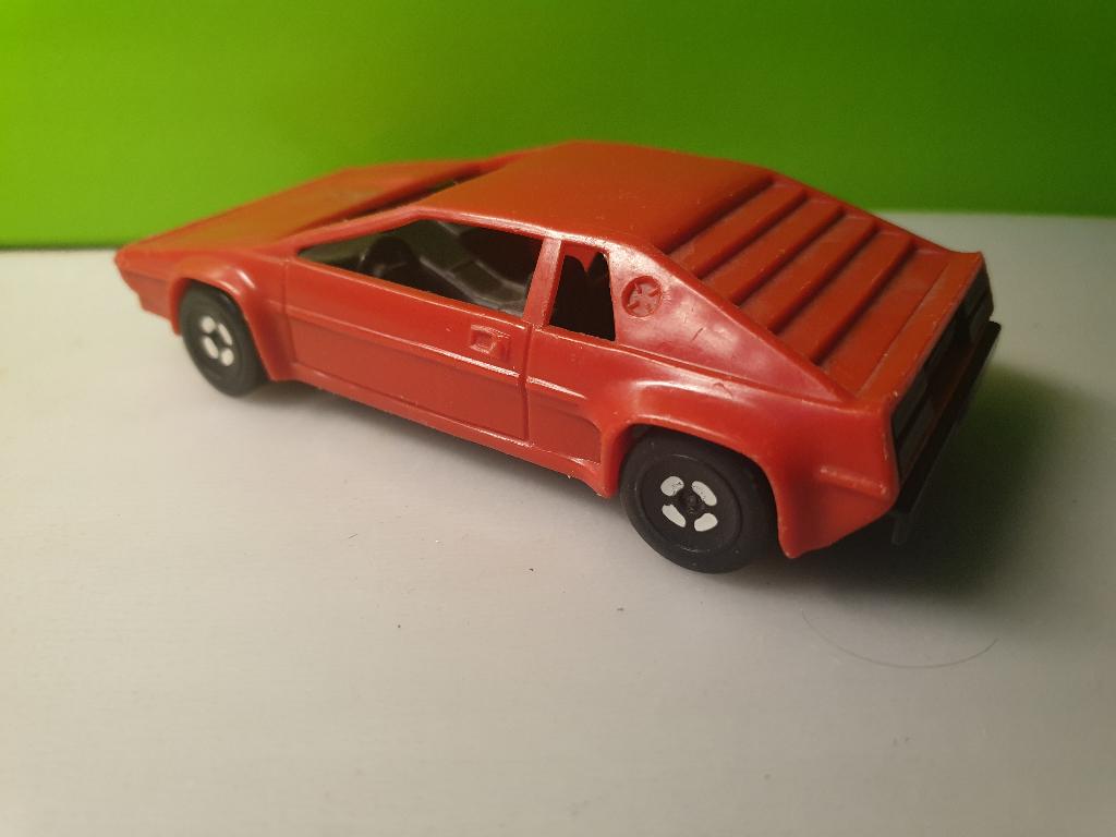 Joustra - Lotus Esprit [rood] 1/32, Hobby en Vrije tijd, Ophalen of Verzenden, Gebruikt, Auto