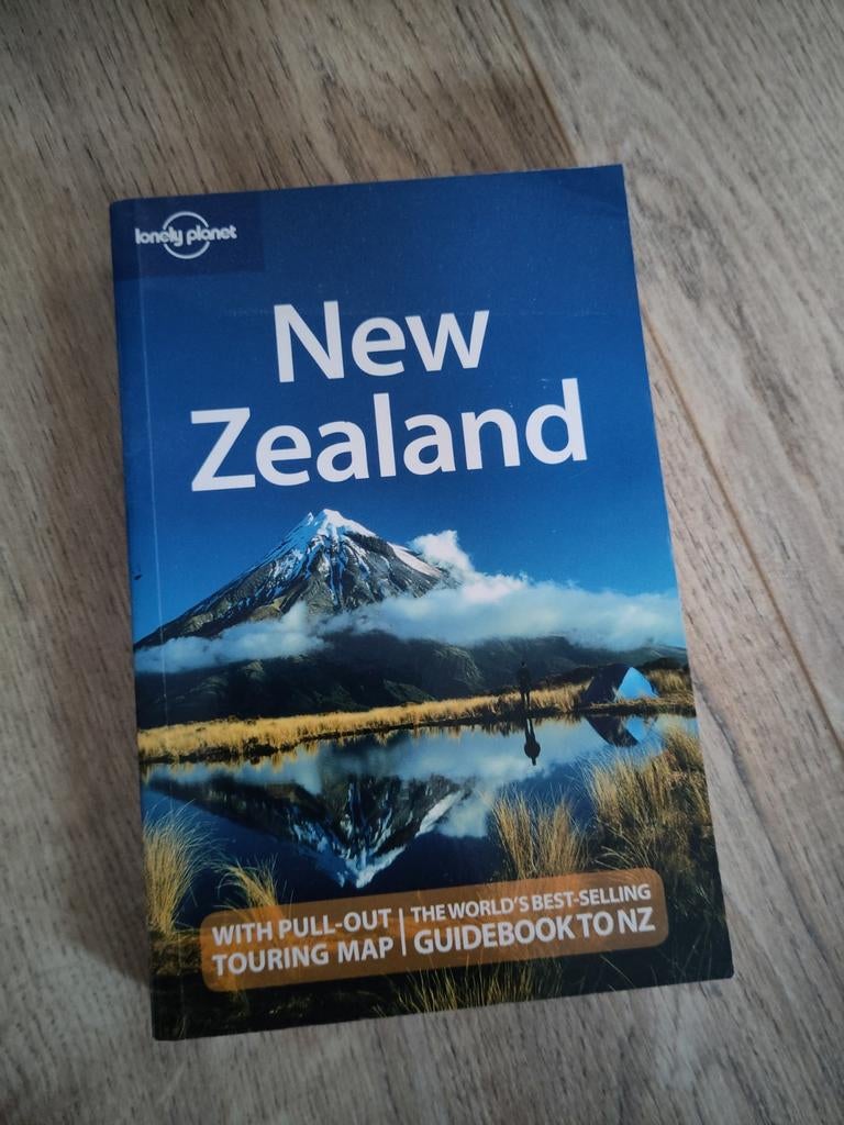 Lonely Planet Reisgids Nieuw-Zeeland - Engels, Lonely Planet, Zo goed als nieuw, Reisgids of -boek, Australië en Nieuw-Zeeland