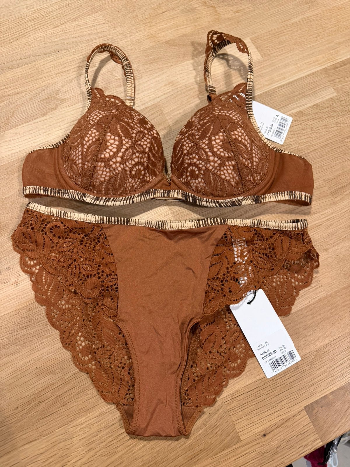 Marie Jo bh 75A slip 38 NIEUW!! Bh €30, Ophalen of Verzenden, BH