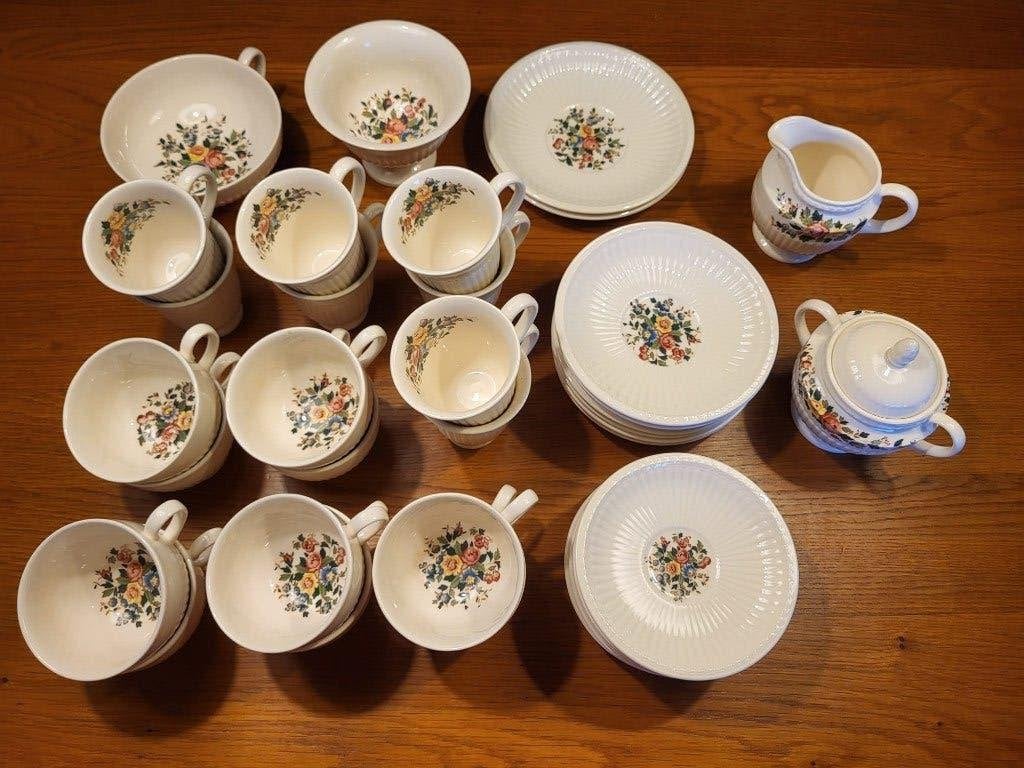 Vintage Wedgwood Conway servies, Ophalen