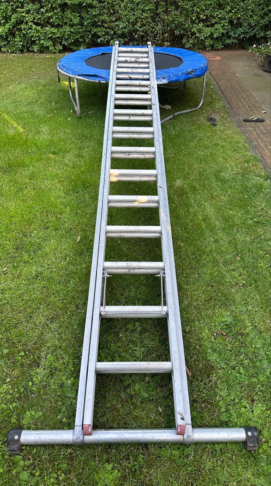Robuuste aluminium ladder 2x14 treden - Gebruikt, Doe-het-zelf en Verbouw, Ophalen, Gebruikt, Ladder, Opvouwbaar of Inschuifbaar