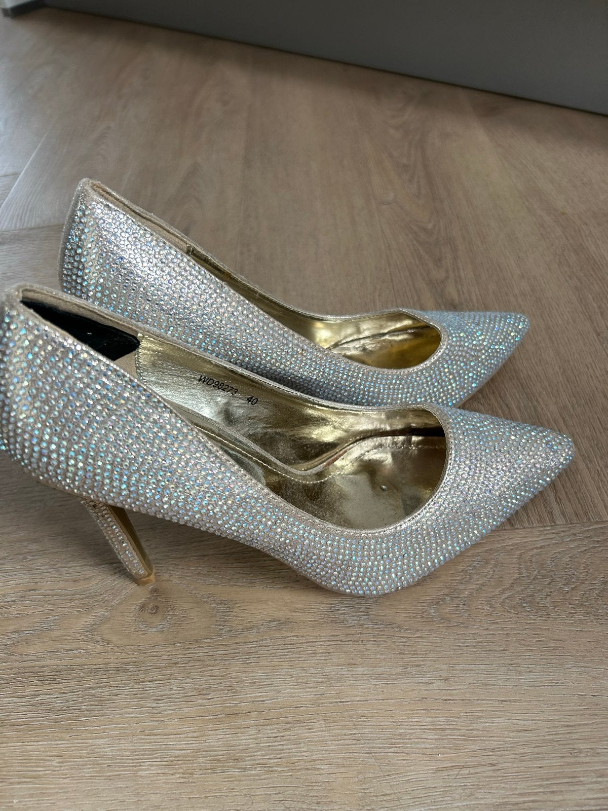Glitterende Pumps Maat 40 - Zo goed als nieuw, Ophalen of Verzenden, Zo goed als nieuw, Overige kleuren, Pumps