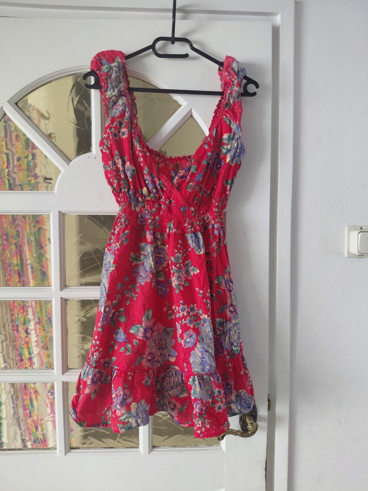 Warehouse Rood Bloemen Jurkje 38 off shoulder, Maat 38/40 (M), Ophalen of Verzenden, Zo goed als nieuw, Warehouse