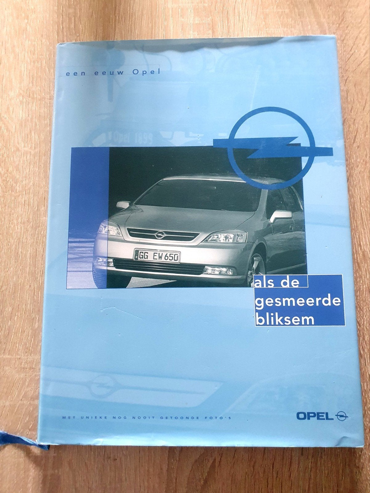 Een Eeuw Opel: De Geschiedenis van Opel, Ophalen of Verzenden, Gelezen, Opel, Onbekend