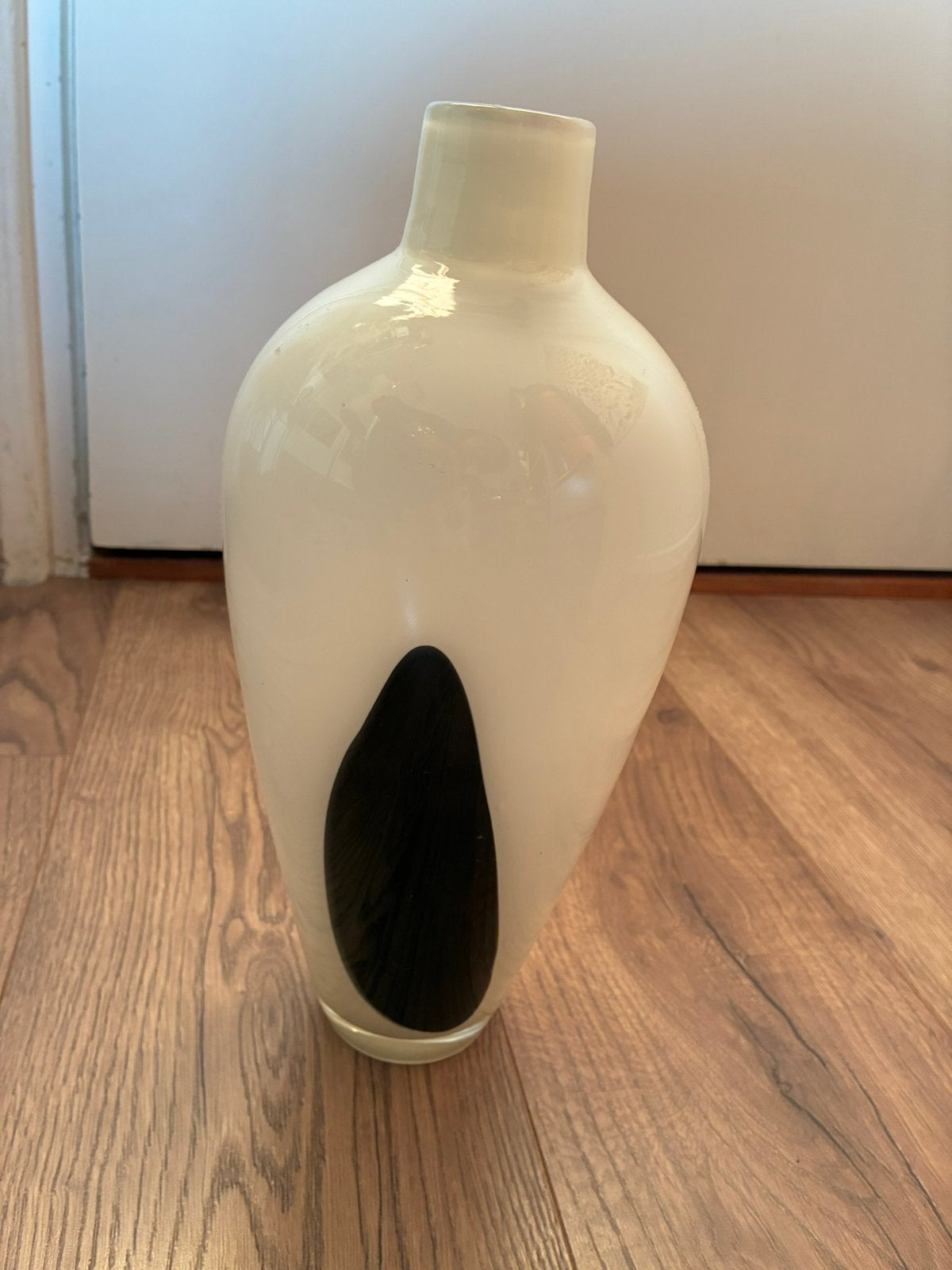 IKEA Vaas JOHANNA JELINEK vintage 36x14 cm, Huis en Inrichting, Woonaccessoires | Vazen, Met patroon/structuur, Wit, Ophalen of Verzenden