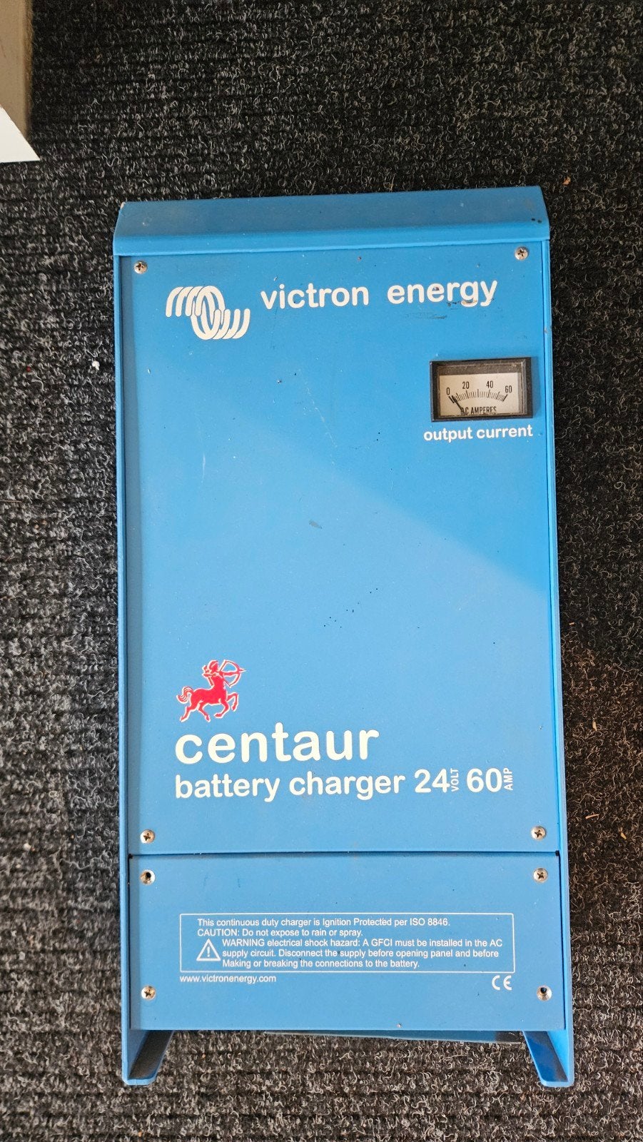 Victron Energy Centaur acculader 24V 60A, Ophalen of Verzenden, Gebruikt