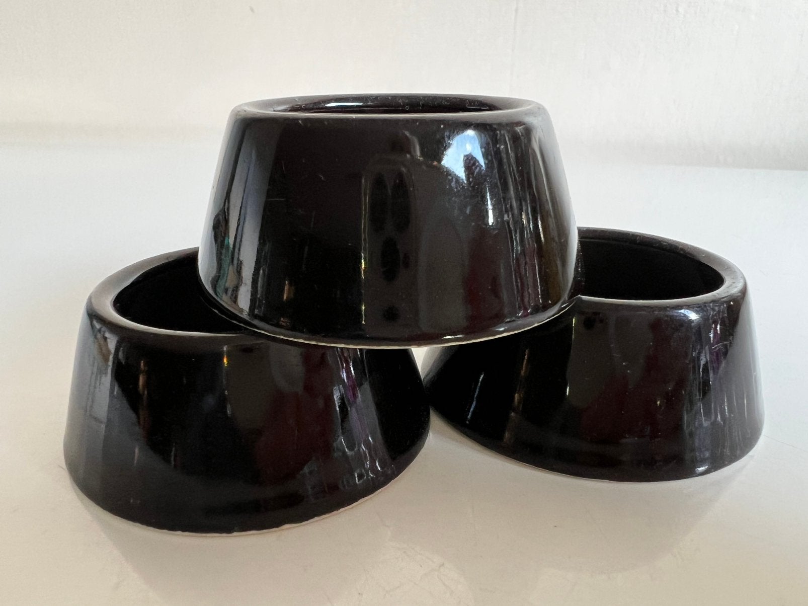 Set 3 ARABIA Kilta Eierdopjes/Ringen Zwart Kaj Franck 50’s, Ophalen of Verzenden