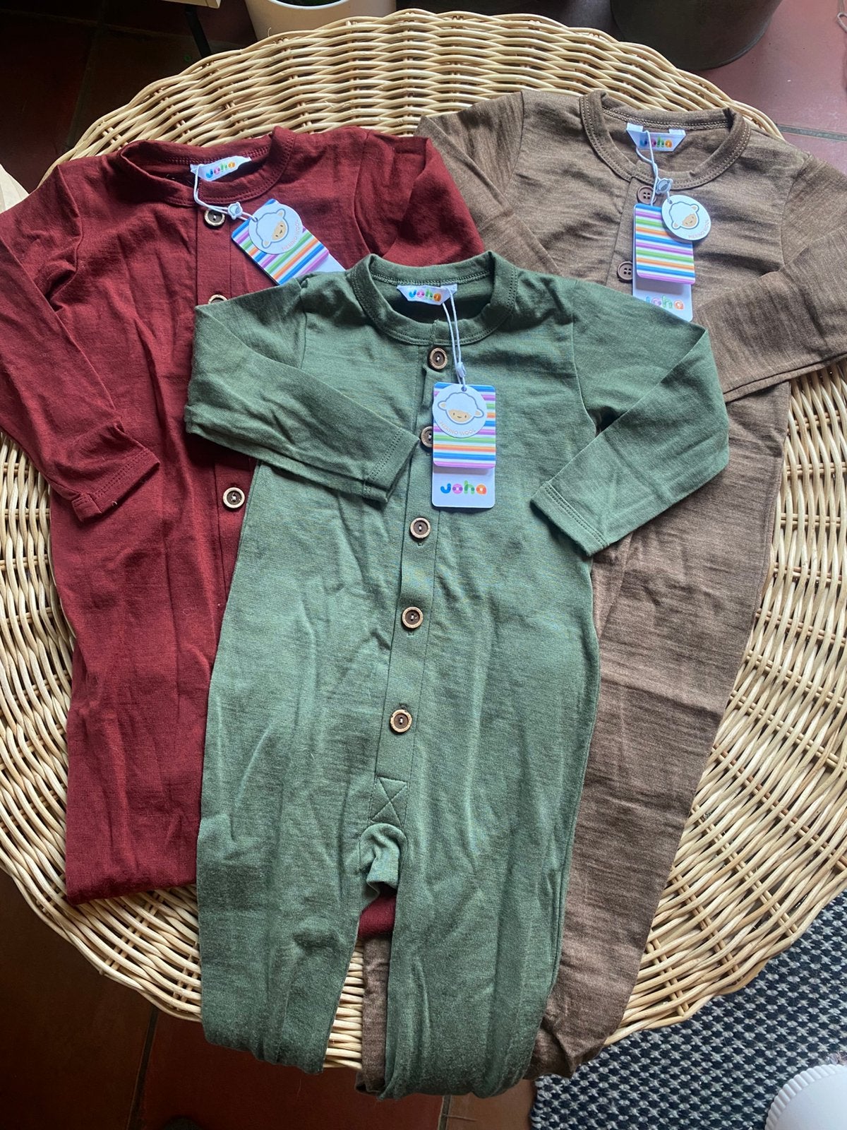 Mooie pakken merinowol JOHA mt 80 & 86/92 NIEUW, Kinderen en Baby's, Ophalen of Verzenden, Nieuw, Jongetje of Meisje, Pakje