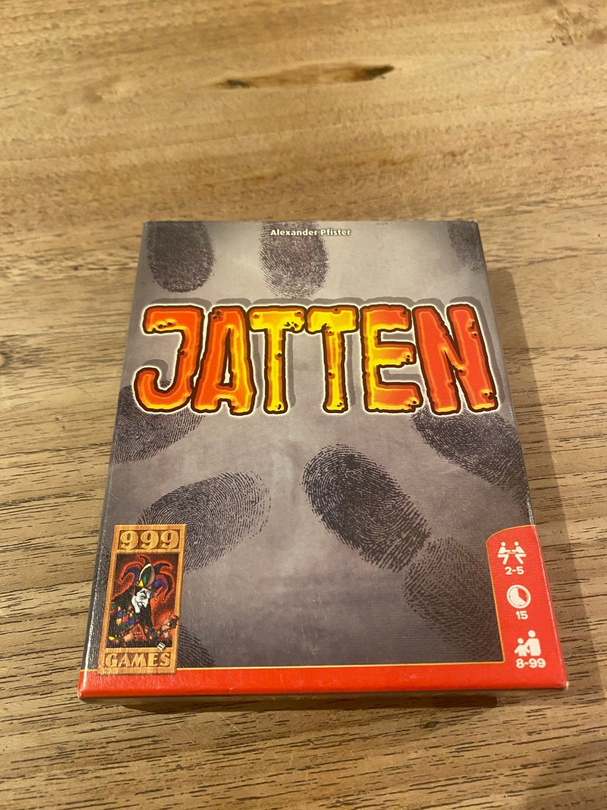999 games Jatten, zgan, Hobby en Vrije tijd, Gezelschapsspellen | Kaartspellen, Ophalen of Verzenden, Zo goed als nieuw