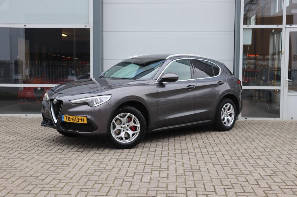 Alfa romeo STELVIO 2.0 T AWD SUPER/ORIG.NL/H&K/MEMORY/STOEL., Auto's, Alfa Romeo, Automaat, 1995 cc, 4 cilinders, Bedrijf