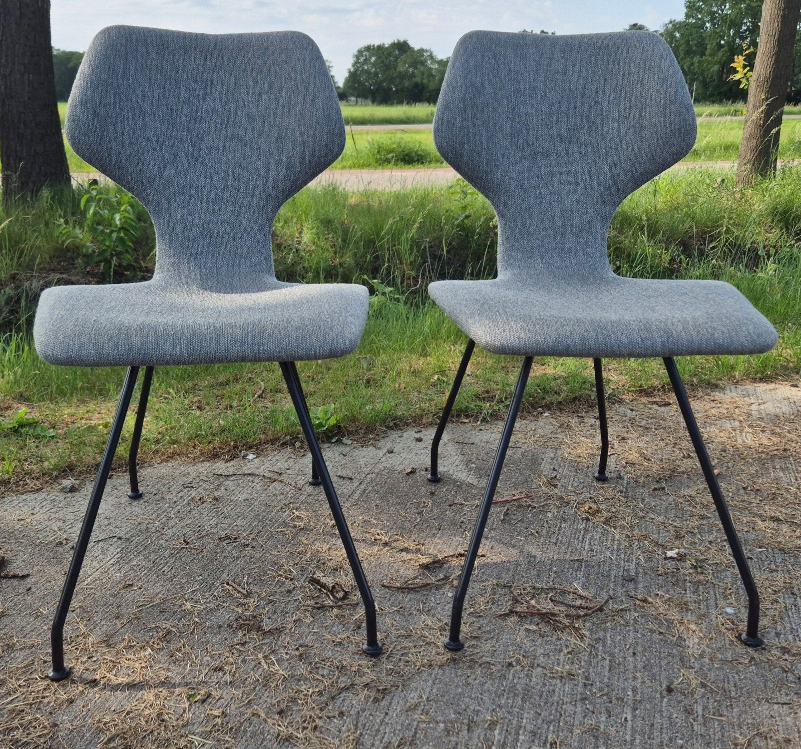 Design on Stock Cavalletta stoelen | 2 stuks | Roderick Vos, Huis en Inrichting, Ophalen, Twee, Cavaletta design eetkamerstoelen
