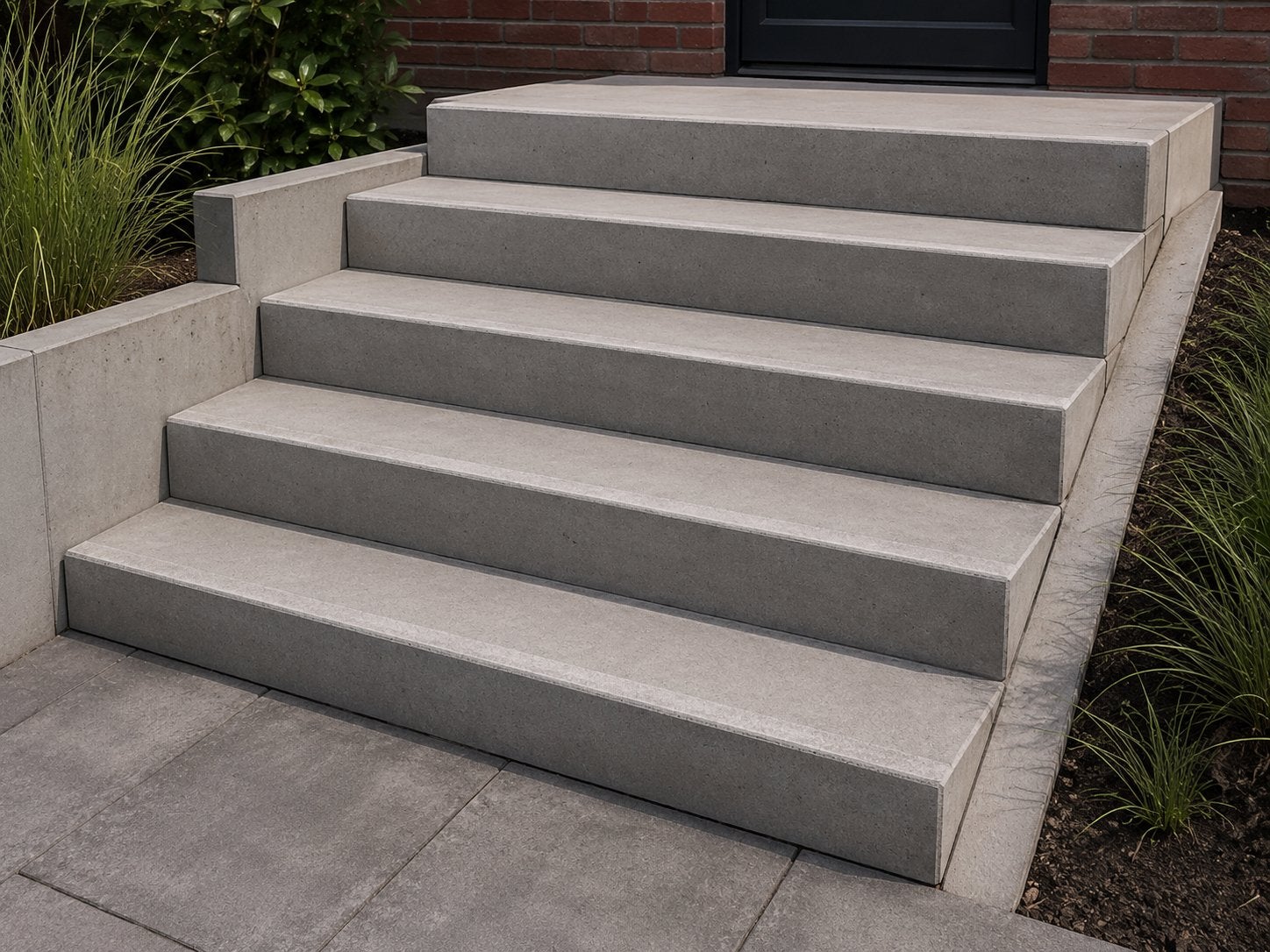 Beton Traptrede op maat. Beton trap, Ophalen, Cuneraweg 266, Trap, Nieuw