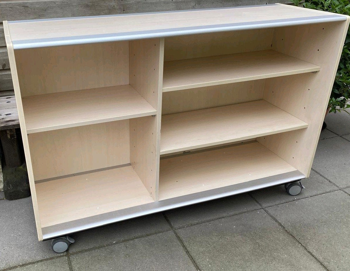 Verrijdbare schoolkast opbergmeubel met planken - Licht hout, Ophalen, Met plank(en), Zo goed als nieuw, Minder dan 100 cm