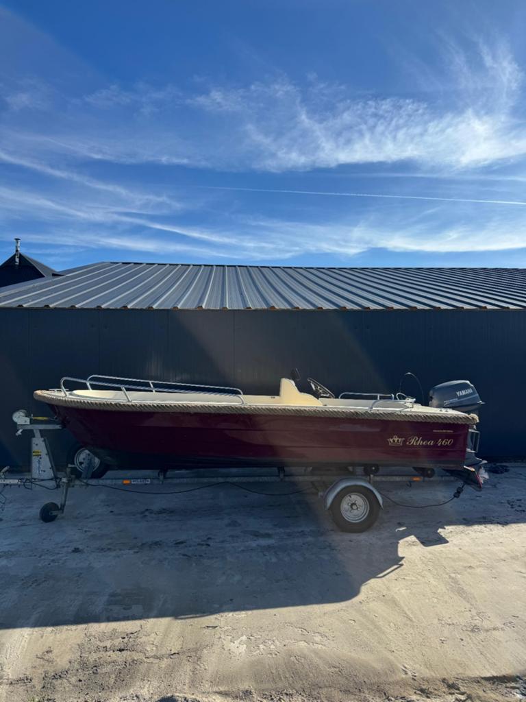 Rhea 460 sloep/visboot met trailer, Consoleboot, Gebruikt, Rhea, 10 pk
