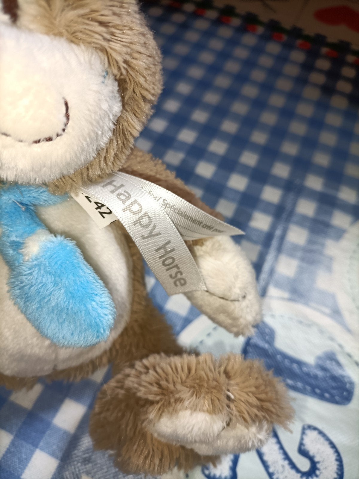 Happy Horse poes knuffel met rammelaar 20 cm groot, Ophalen of Verzenden, Zo goed als nieuw