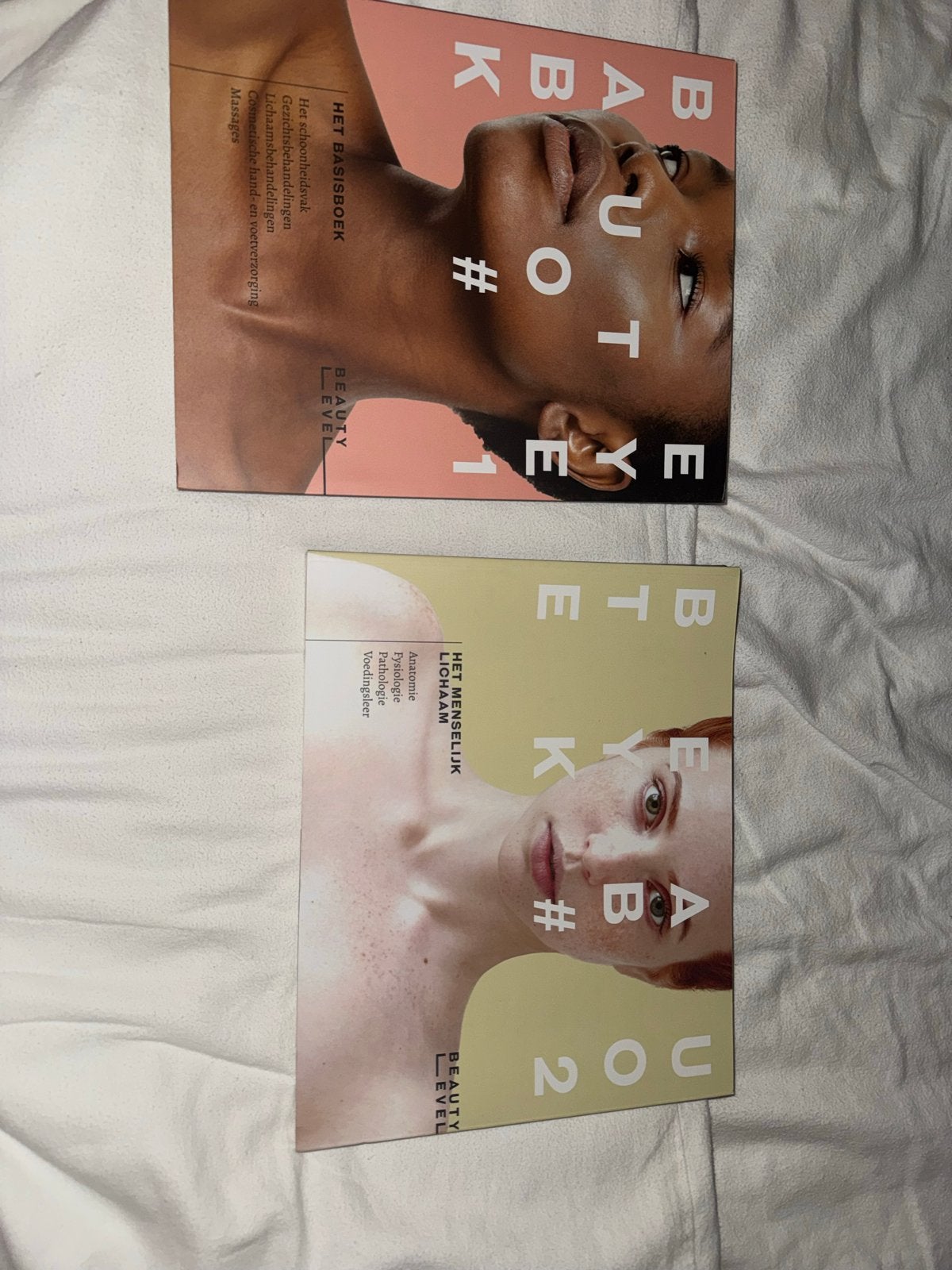 Beauty Level 1 & 2 Boeken - Schoonheidsspecialist, Boeken, Ophalen of Verzenden, Zo goed als nieuw, MBO
