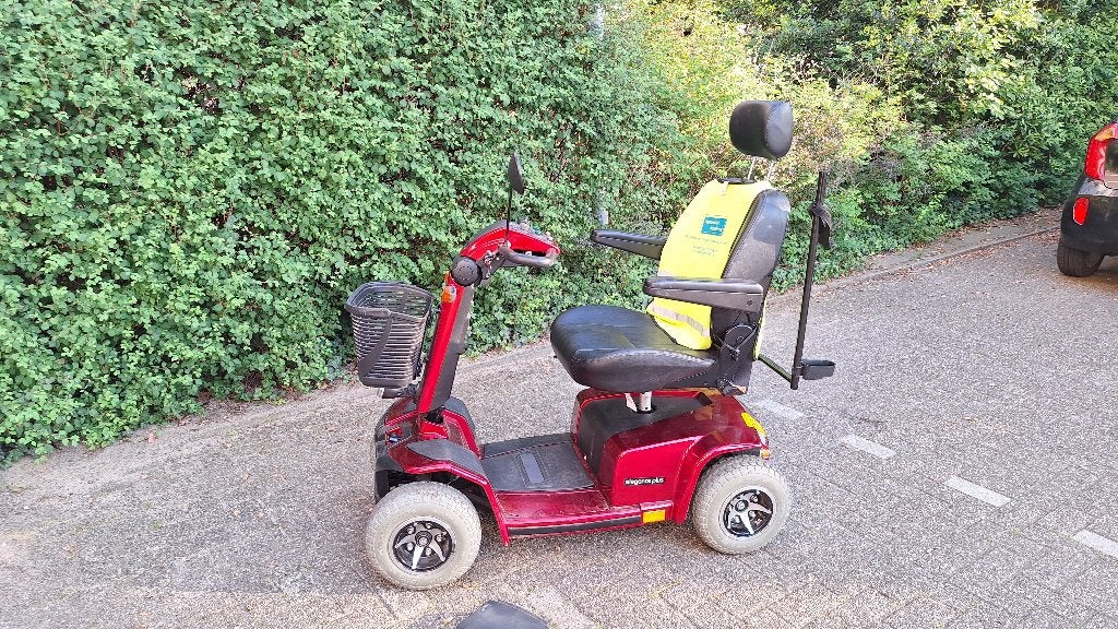 Scootmobiel Pride elegance plus, Ophalen, 16 t/m 25 km, 11 t/m 15 km/u, Gebruikt