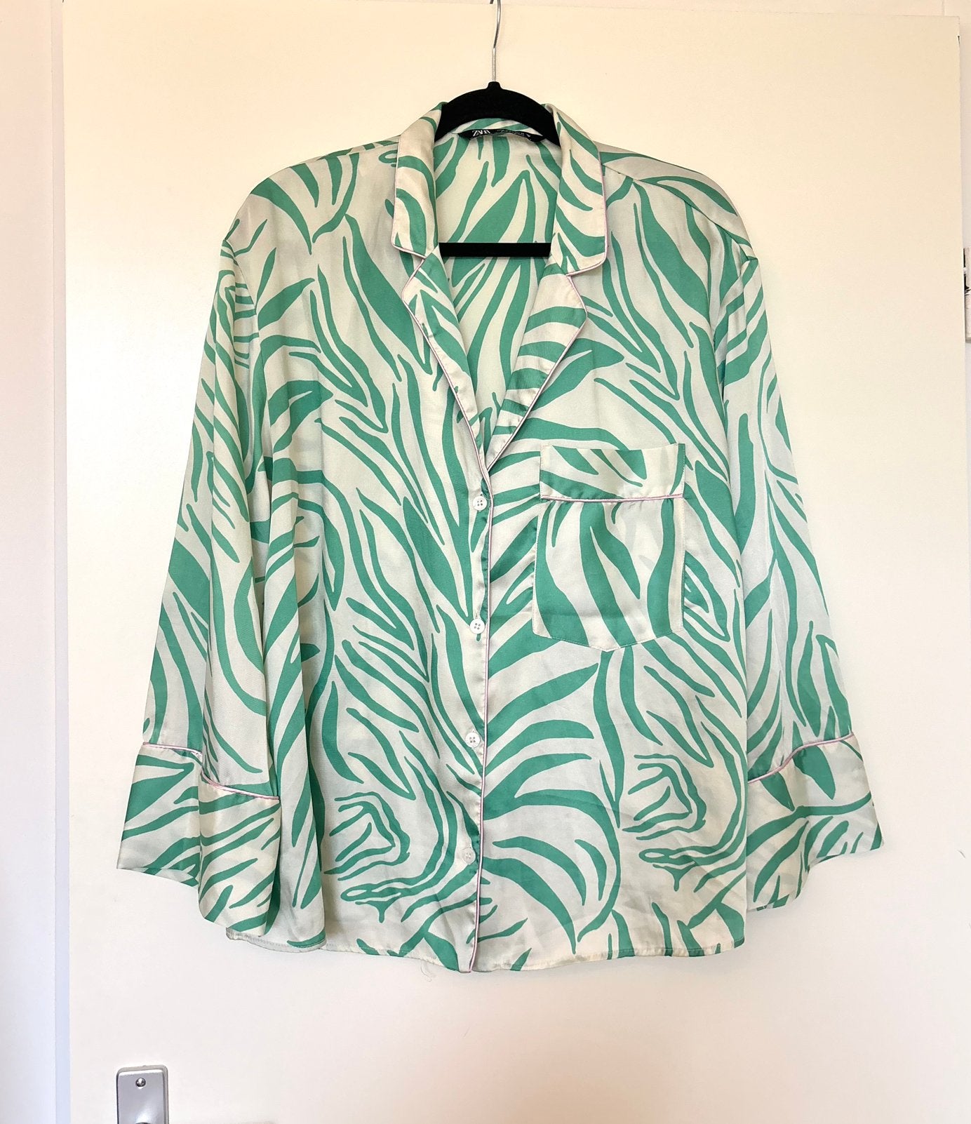 ZARA wit groen zebraprint • maat L • blouse overhemd • roze, Ophalen of Verzenden, Zo goed als nieuw, Maat 42/44 (L), Groen