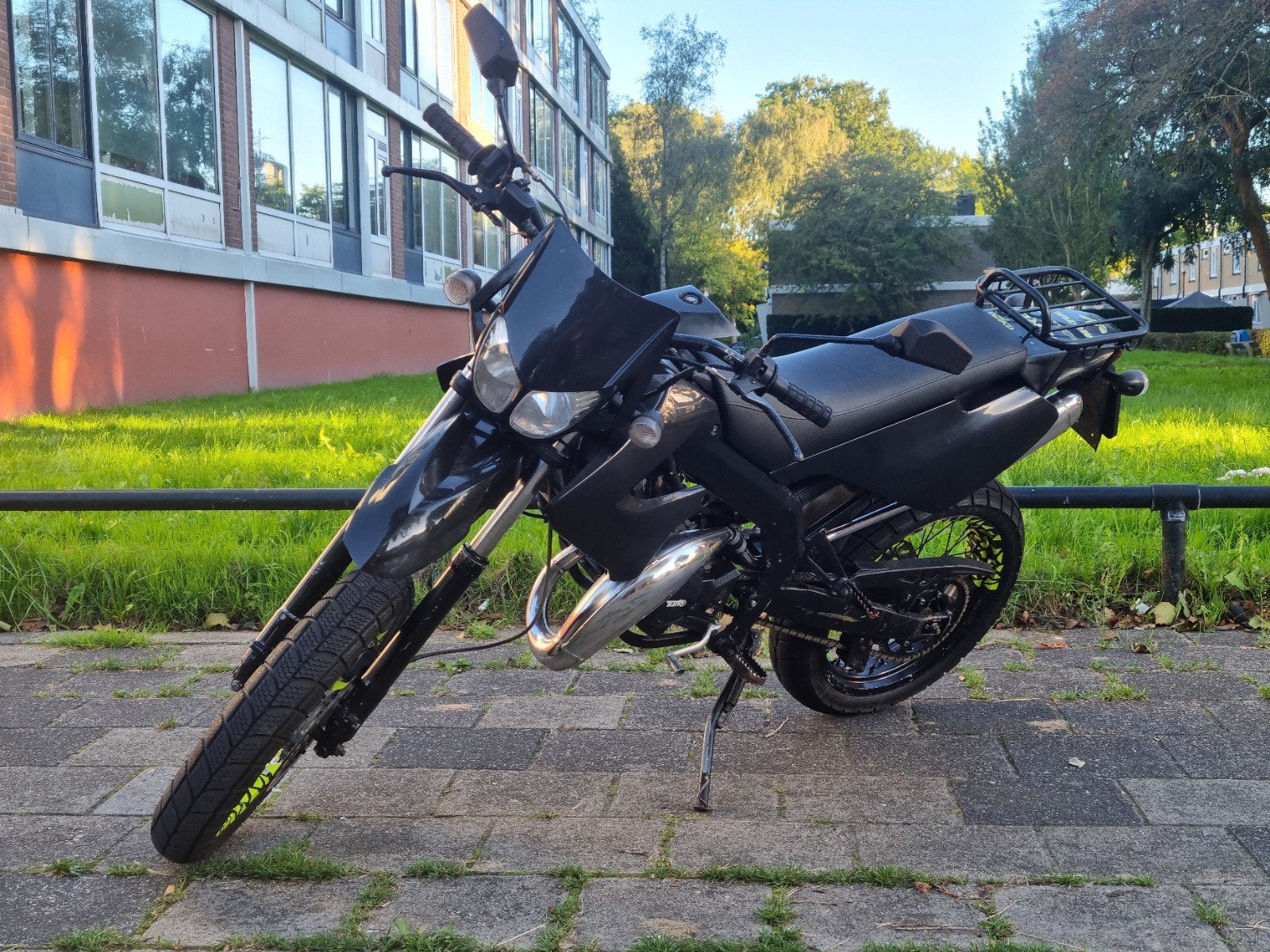 Derbi Senda Xtreme SM 70cc Brommer met veel extra's, Ophalen of Verzenden