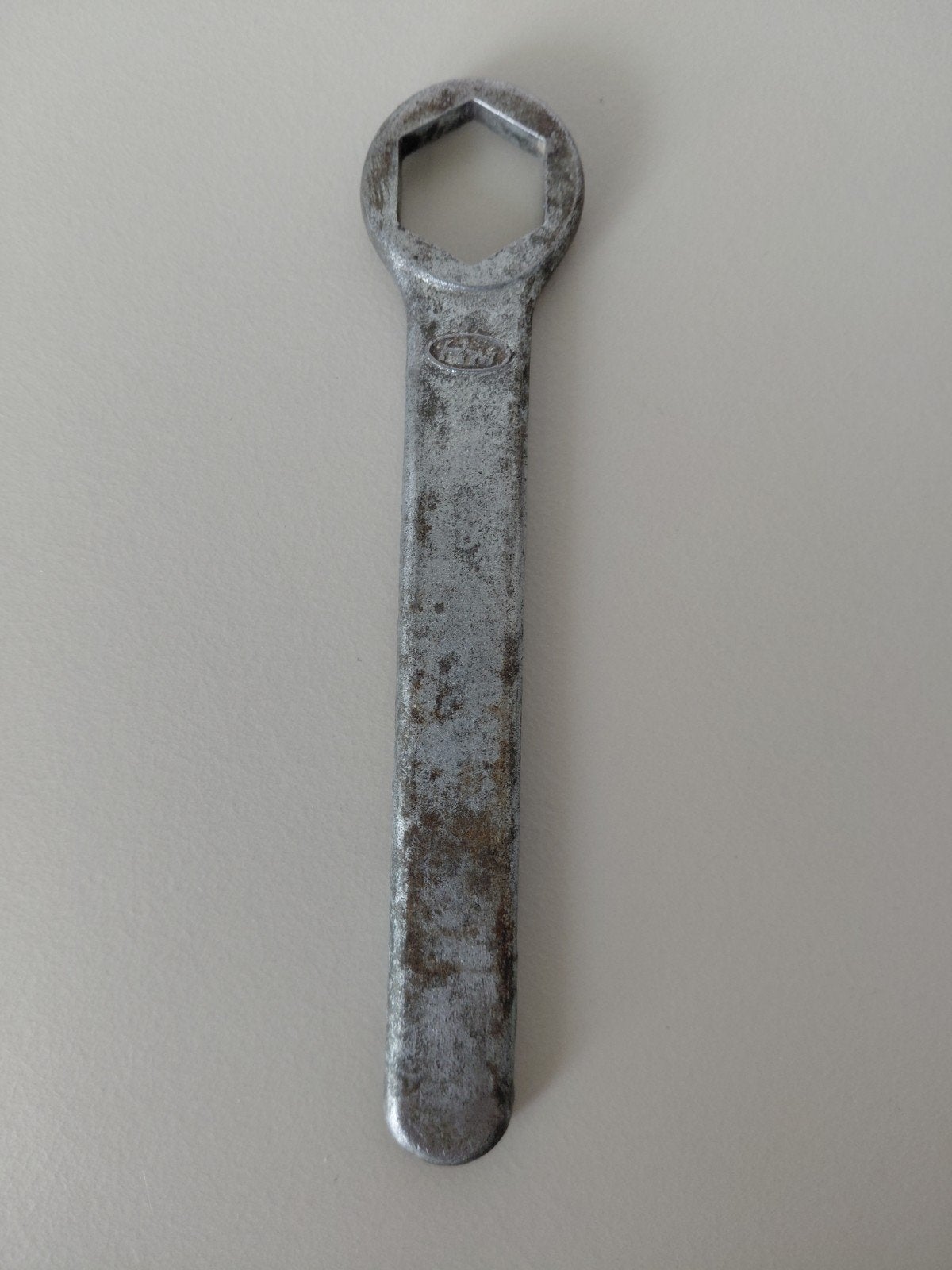 Ringsleutel Honda 17 mm jaren 60 70, Ophalen of Verzenden, Gebruikt
