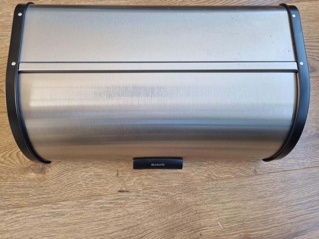 Brabantia broodtrommel RVS, Huis en Inrichting, Keuken | Keukenbenodigdheden, Ophalen, Zo goed als nieuw