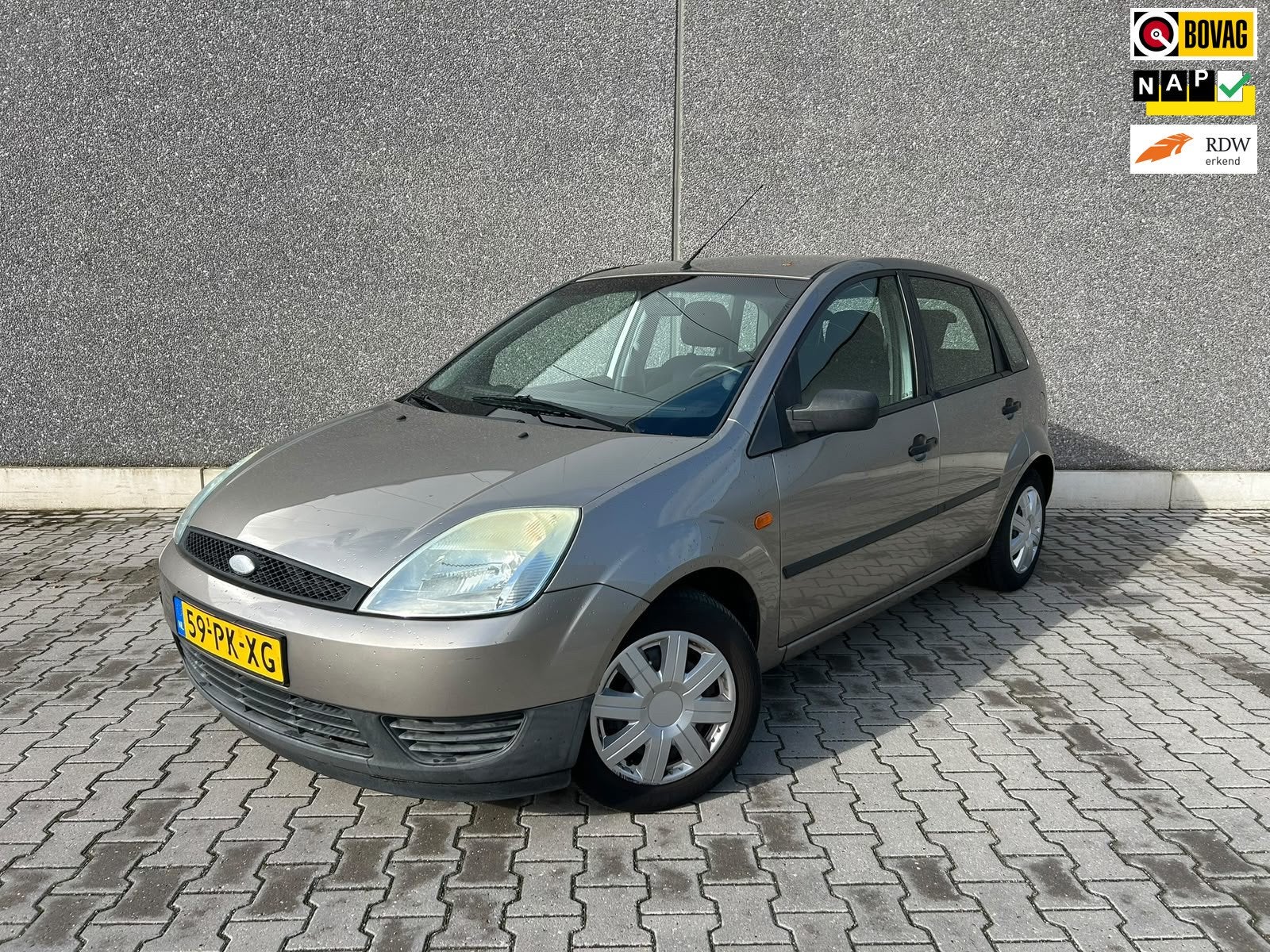 Ford Fiesta 1.3 Ambiente | AIRCO: IJSKOUD | BLUETOOTH | AUX/, 1299 cc, Elektrische ramen, 4 cilinders, Origineel Nederlands
