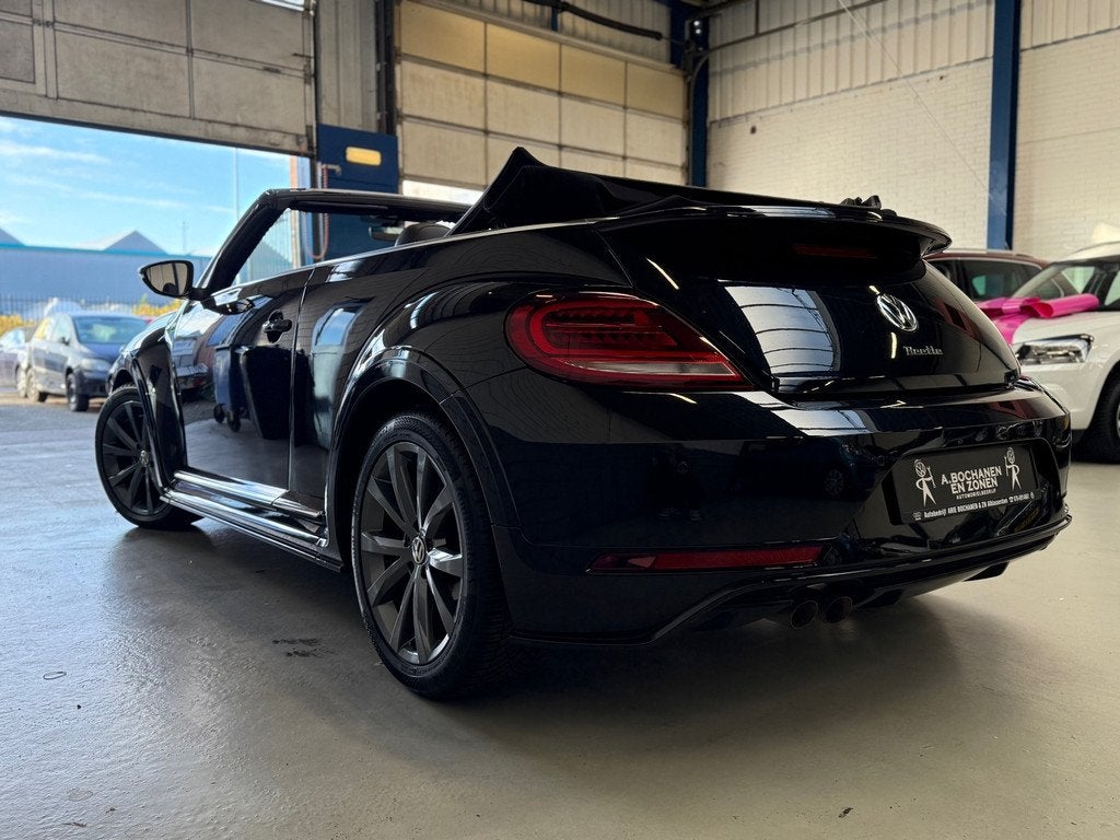 Volkswagen Beetle Cabriolet 1.4 TSI R-Line BlueMotion, Voorwielaandrijving, Gebruikt, 4 cilinders, 4 stoelen