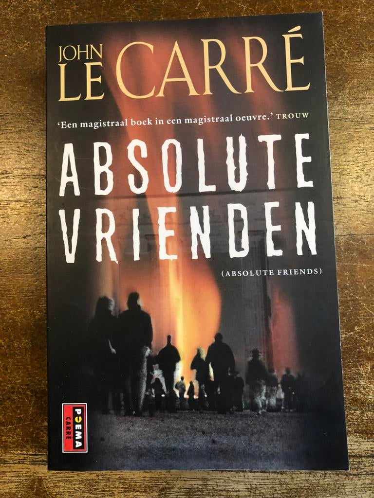 J. Le Carre - Absolute vrienden (2006), Boeken, Thrillers, Zo goed als nieuw, Ophalen of Verzenden