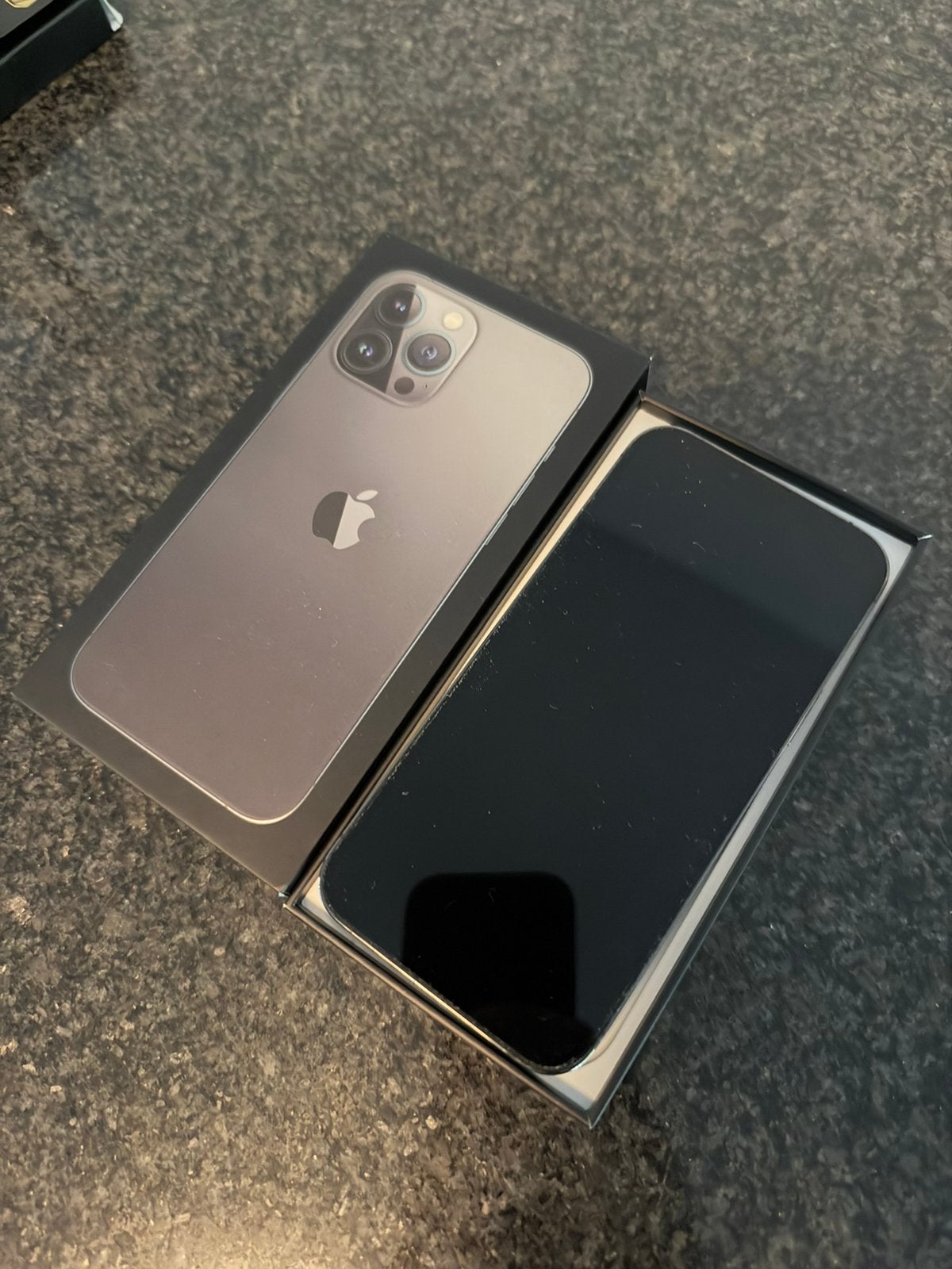 iPhone 13 Pro Max 512GB + Doos & 2 hoesjes, Ophalen, Zo goed als nieuw, 512 GB
