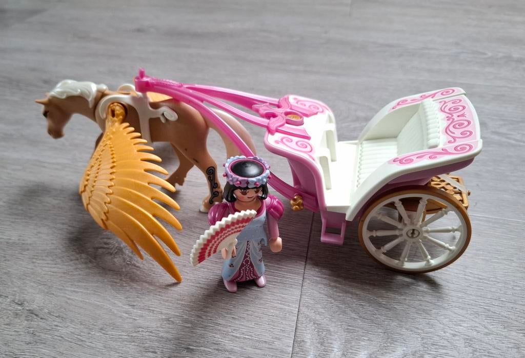 Playmobil Pegasuspaard met koets (set 5143), Ophalen of Verzenden, Zo goed als nieuw